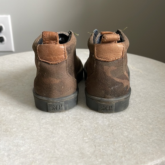 FP Camo Boots - Picture 3 of 4